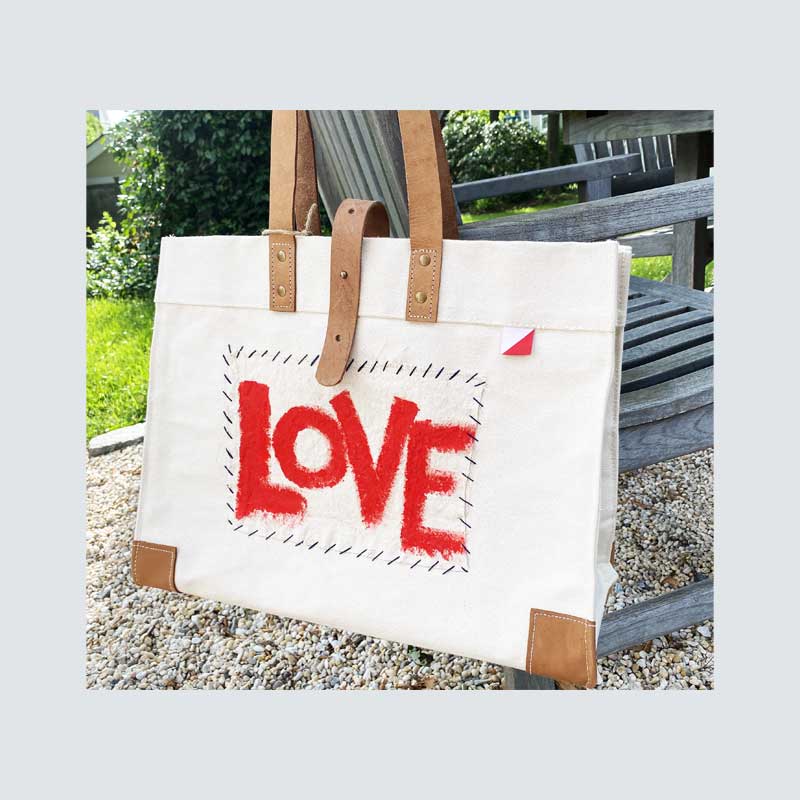 LOVE Boxy Canvas TOTE bag